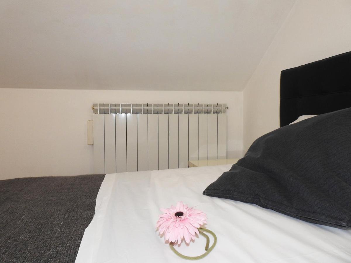 Sansiro47 Bed & Breakfast มิลาน ภายนอก รูปภาพ