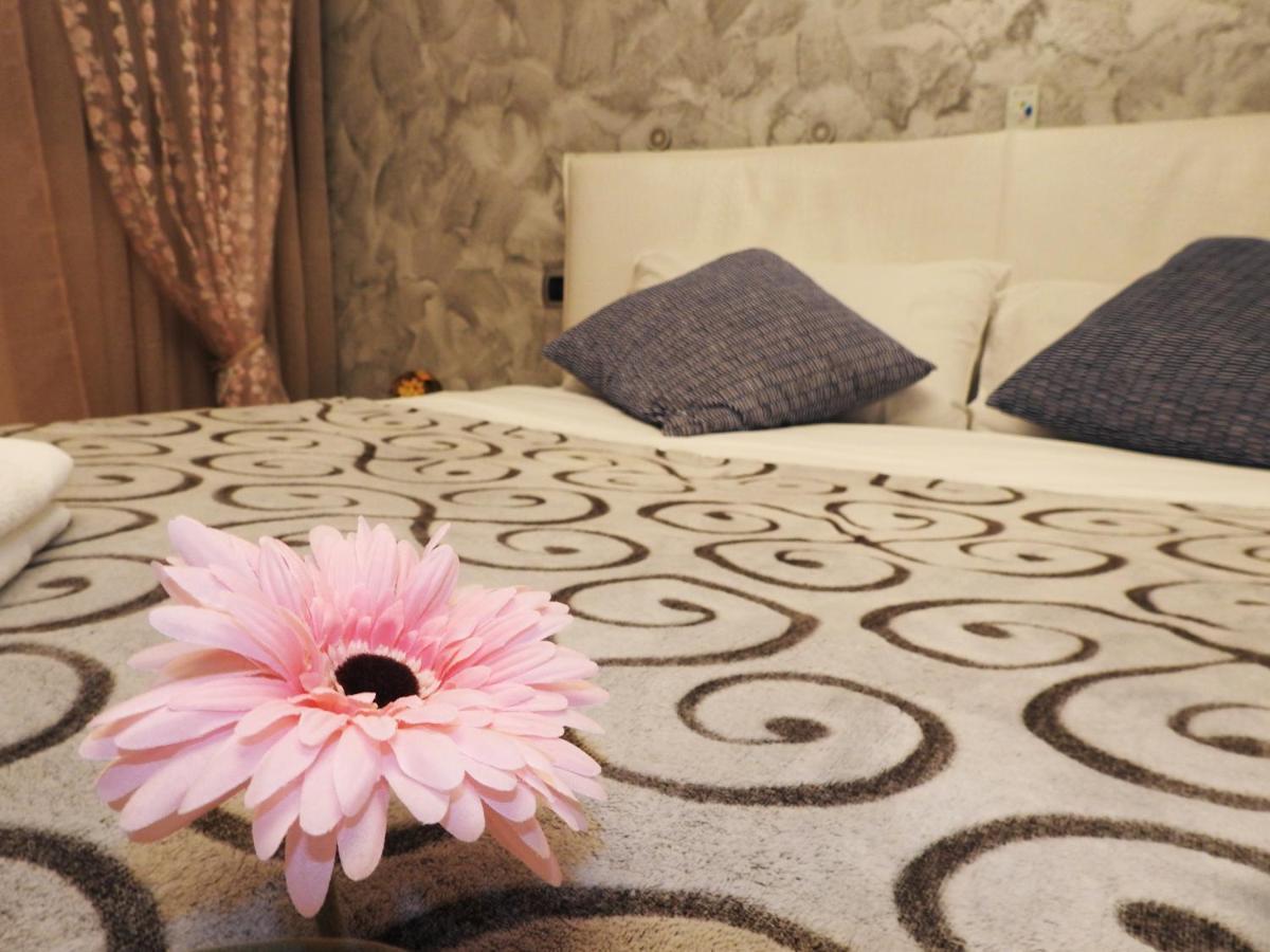 Sansiro47 Bed & Breakfast มิลาน ภายนอก รูปภาพ